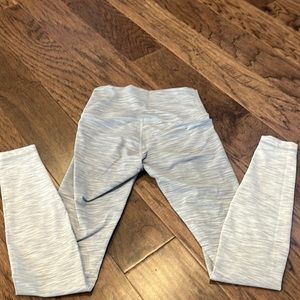 Grey Lululemon leggings